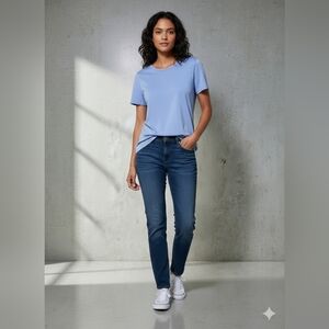 Nine West Essential Crewneck Tee Nikita Purple Size Large (EUC)